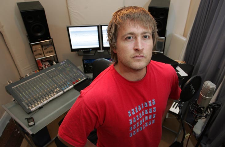 DJ PHULLY lo