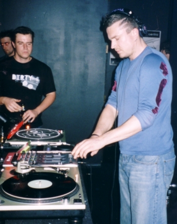 No Look Dj, OB1 using the force