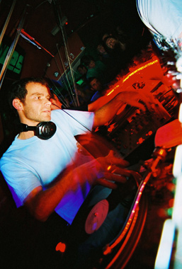 DJ DK