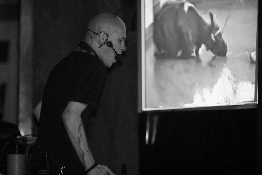 Dave Philips in Seoul by Cho Hyuck